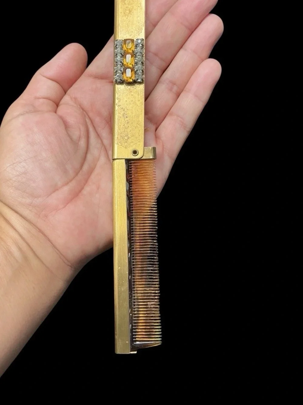 Vintage Hair Accessories Lot Combs Barrettes Faux Tortoiseshell Lady Ellen Tip